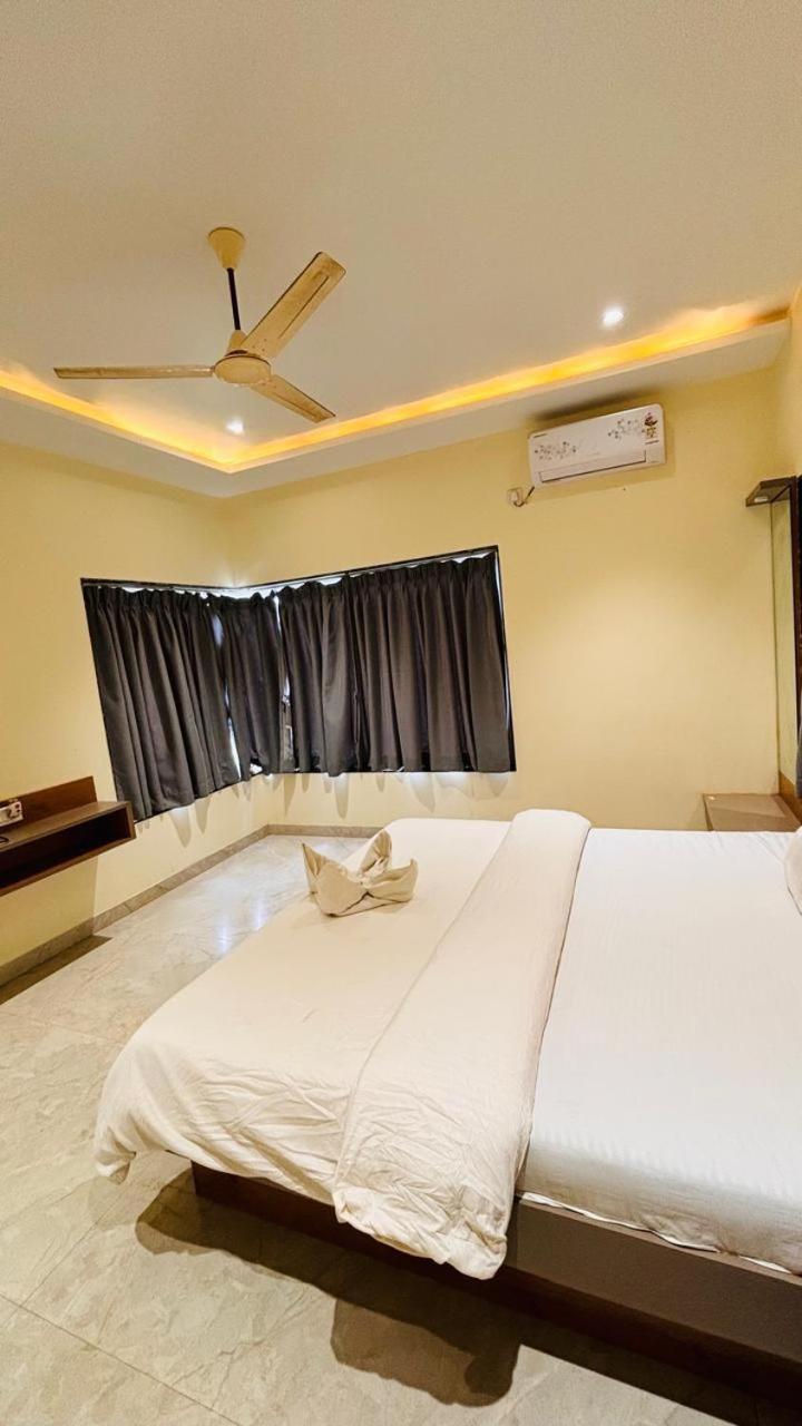 Paramount 3 Ac Bedrooms Hall Garden With Lake View Panchgani Exteriér fotografie