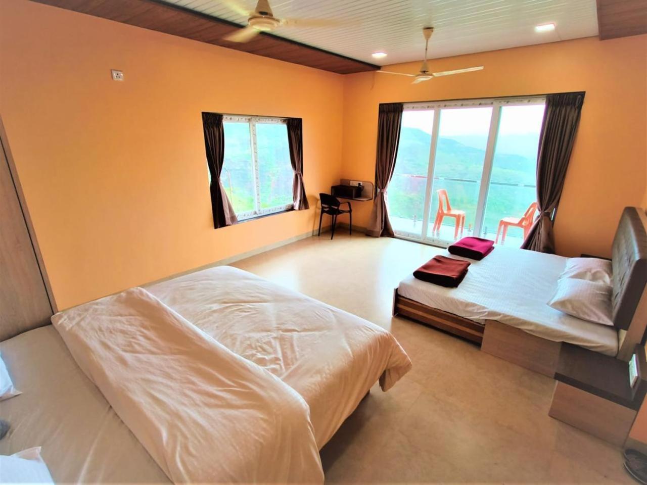 Paramount 3 Ac Bedrooms Hall Garden With Lake View Panchgani Exteriér fotografie